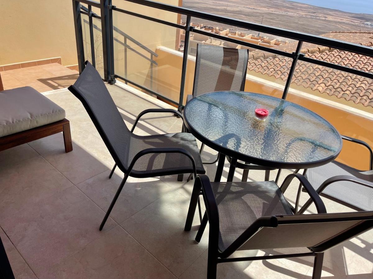 Vivienda Adosada En Castillo, กาเลตาเดฟุสเต ภายนอก รูปภาพ
