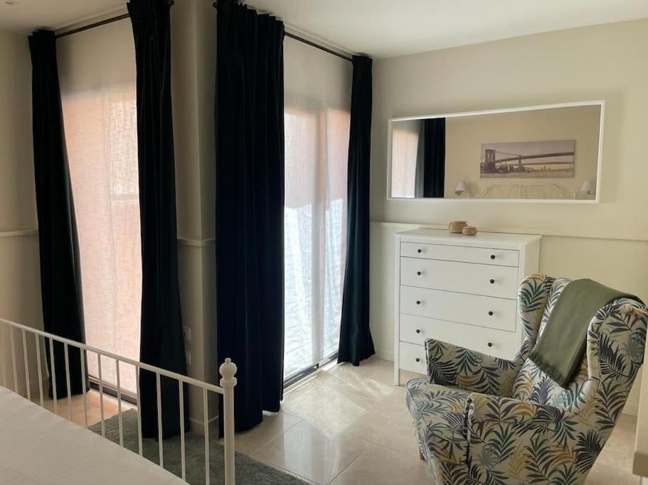 Vivienda Adosada En Castillo, กาเลตาเดฟุสเต ภายนอก รูปภาพ