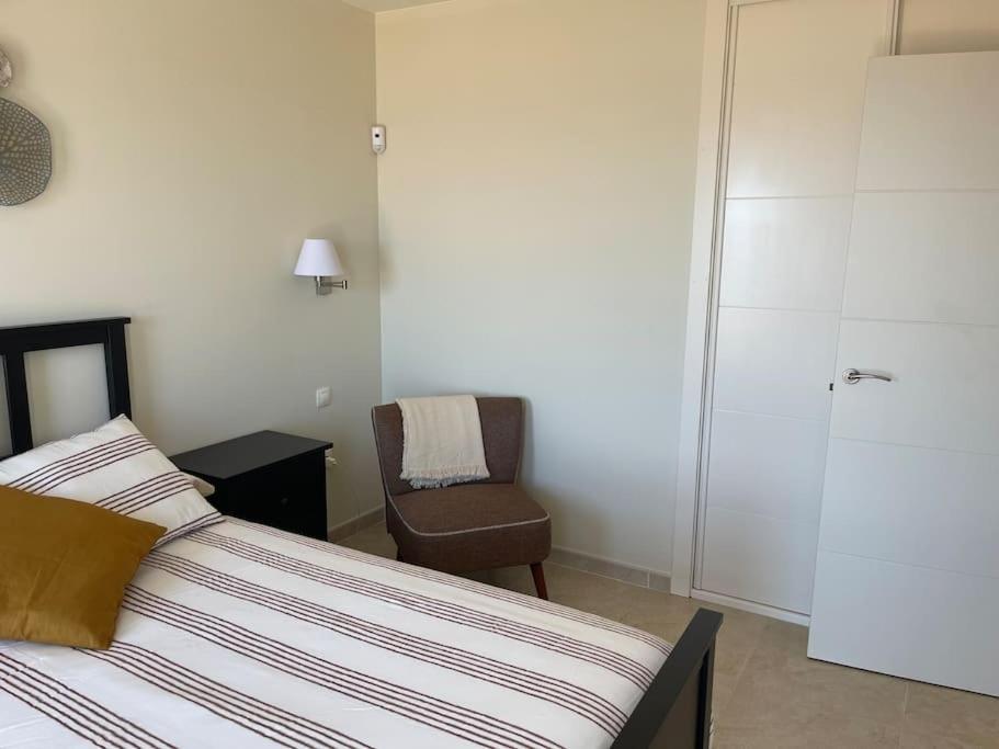Vivienda Adosada En Castillo, กาเลตาเดฟุสเต ภายนอก รูปภาพ